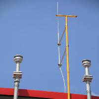 Pixwords The image with sky, antena, yellow, red, sky, blue sky, object Alexcameraman