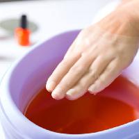 Pixwords The image with hand, lotion, red, bowl, water, woman Arne9001