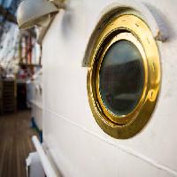 Pixwords The image with gold, golden, light, blub, ship, hole, window Levsh