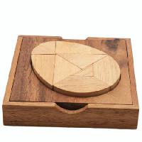 Pixwords The image with wood, box, shapes Jean Schweitzer - Dreamstime